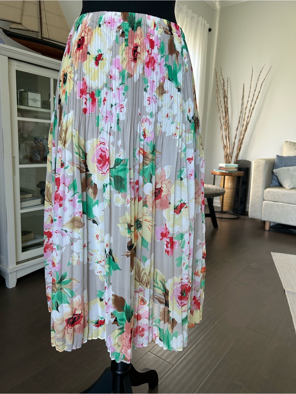 Sunny Leigh Multicolored Floral Pleated Pull On Midi Skirt Size S